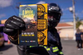 Detran-SP realiza ação educativa para motociclistas em Guararema