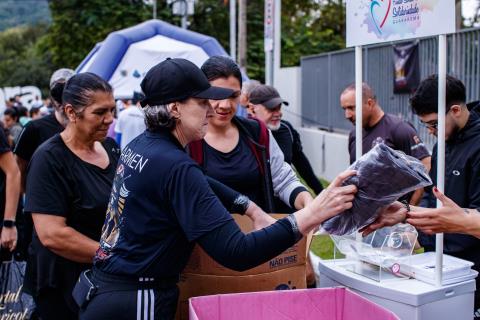 Guararema reúne centenas de participantes e arrecada mais de 1,5 mil itens no 1º Treinão Solidário da Polícia Militar - Guararema - Crédito foto Warley Kenji - Comunicação PMG  (3)