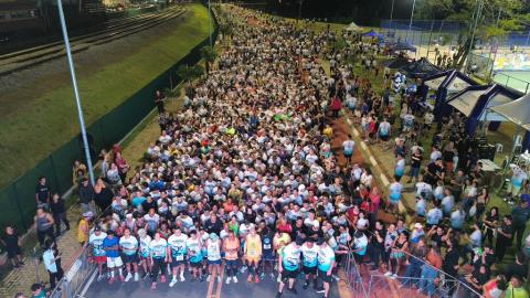Corrida do Trabalhador de Guararema bate recorde de público e arrecada 1,2 mil cobertores - Guararema - Crédito foto Warley Kenji - Comunicação PMG  (3)