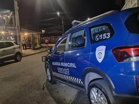 Prefeitura realiza “Operação Sossego” e fiscaliza bares e adegas em diversos bairros de Taubaté