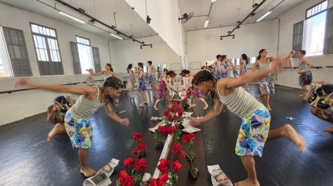 Balé da Cidade de Taubaté realiza apresentações gratuitas no Teatro Metrópole para celebrar 20 anos de história