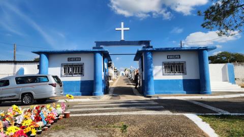 Cemitérios municipais de Taubaté terão horários estendidos devido ao  Dia das Mães