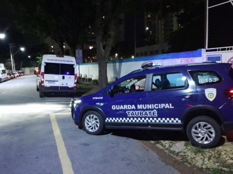 Ação conjunta entre GCM e assistência social realiza acolhimento a pessoas em situação de rua com a Operação Dignidade