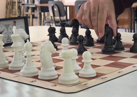 Copa Literária de Xadrez reúne esporte e cultura na Biblioteca Municipal