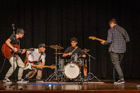 WhatsApp Image 2025-10-21 at 14.40.22