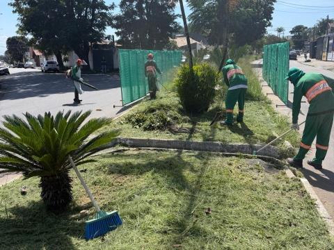 Prefeitura amplia número de equipes e intensifica serviços de zeladoria por toda a cidade