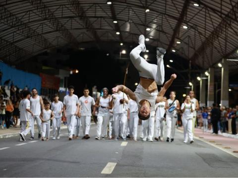 Com desfile de atletas e arquibancada cheia, Taubaté abre temporada esportiva de 2026