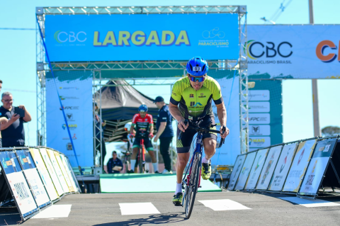 Atleta do Taubaté Paralímpico, Adriano Biagioni conquista prata no Campeonato Brasileiro de Paraciclismo