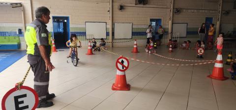 escola de transito 7