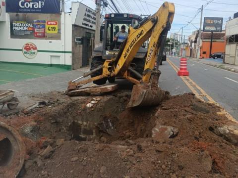 Força-tarefa contra chuvas avança com ações de limpeza, desobstrução e manutenções em geral