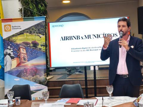 Prefeitura participa de reunião da APRECESP