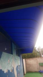 EMEB Artimede Alves da Cunha recebe novo toldo e garante mais conforto às crianças