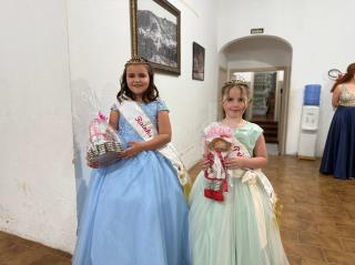 Eleita a Corte da 30ª edição da Festa do Morango