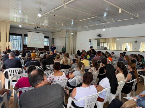 Servidores municipais participam de evento sobre prevenção de acidentes de trabalho e saúde ocupacional (1)