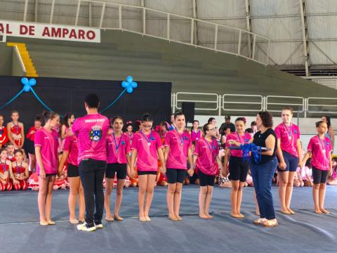 Equipe de Ginástica Rítmica de Monte Alegre do Sul participa de festival em Amparo (1)