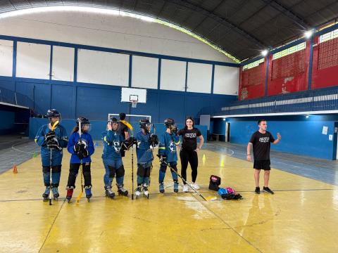 Alunos da rede municipal de Monte Alegre do Sul têm aula especial com equipe de hocke (5)