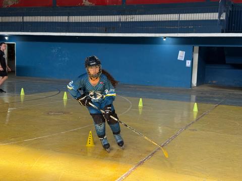 Alunos da rede municipal de Monte Alegre do Sul têm aula especial com equipe de hocke