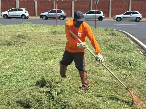 8e65aedb-e8dc-4fcf-ad02-68c028a2acd4