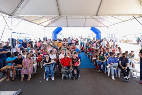 entrega das 90 casas-14