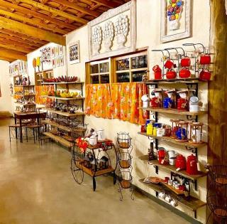 WhatsApp Image 2025-10-14 at 15.39.42 (2)