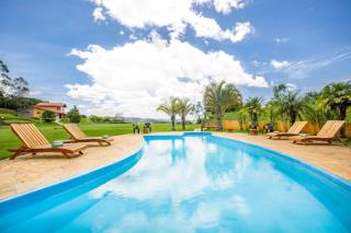 piscina-Pousada-Das-Berghaus-21_07-900x600-1