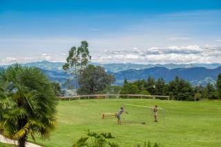 casal-paisagem-atividade-ao-ar-livre-Pousada-Das-Berghaus-21_36-900x600-1