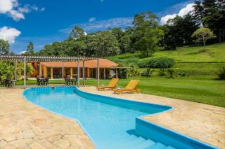 piscina-Pousada-Das-Berghaus-21_05-900x600-1