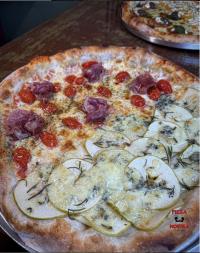 Pizza Nostra 1