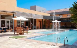 HOtel Carlton Plaza Baoba