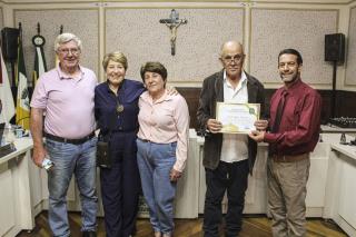 b367b92d-832f-481a-aeaa-ade98831fb8f