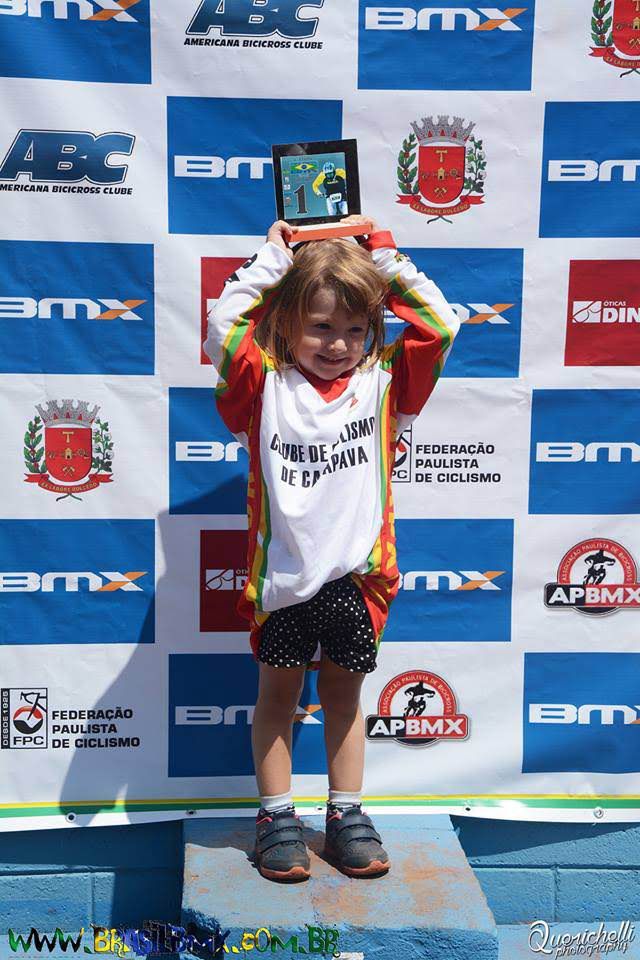 Atleta BMX fotos Marcela Derrico Damasio (3)