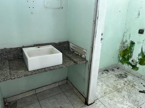 WhatsApp Image 2025-11-18 at 09.35.15