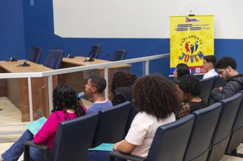 formacao-jovem_27-04_001