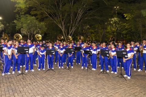 desfile-111_17-06_001