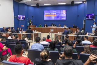 SOL-educacao-fisica_01-09_012
