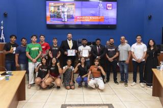 SOL-educacao-fisica_01-09_016
