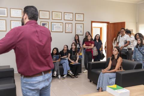 VG-aems_29-04_019