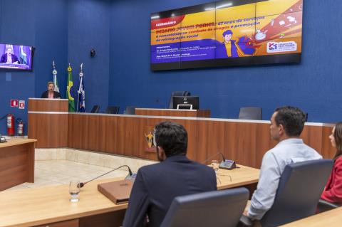 AP-jovem-peniel_27-11_027