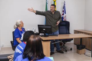 VG-idosos_08-10_026