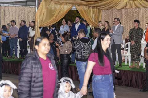desfile-111_17-06_041