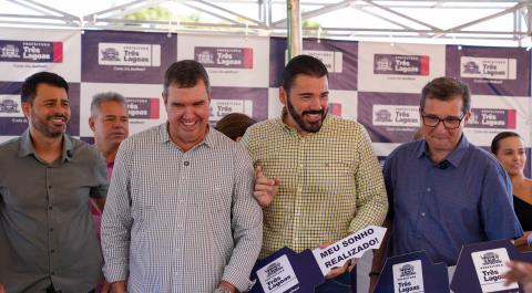entrega de casas
