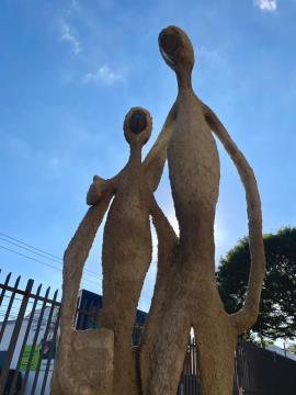 REINAUGURAÇÃO DA ESTÁTUA “O CONDUTOR” CELEBRA VALORIZAÇÃO DO PATRIMÔNIO ARTÍSTICO E EDUCACIONAL