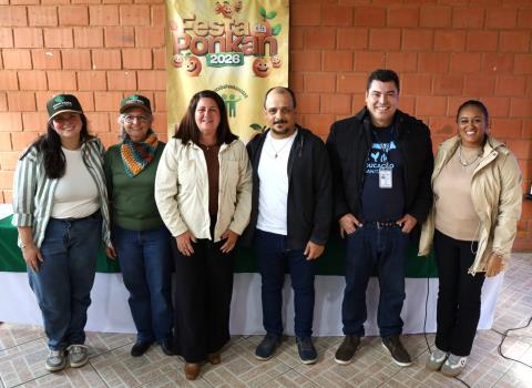 Equipes do Sebrae Rio, Emater-RJ e integrantes da COOPVIEIRA destacam importância do início dos estudos para a Identificação Geográfica da produção da ponkan no município