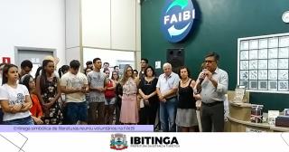 catEDU_mold_Faibi arrecada livros para benedito teixeira