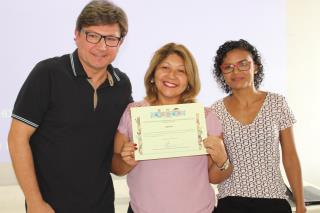 Conselheira eleita Marineide Barbosa e o prefeito Maurício Baroni