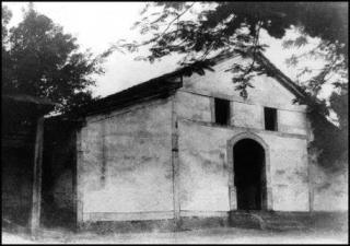 Capela dos Landim, construída para abrigar a imagem que tinha sido retirada da Capela do antigo Forte de Itapura, por volta de 1870.