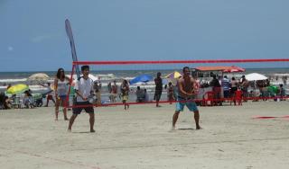 ILHA VERÃO- ESPORTES BEACH TÊNNIS ILHA 16265904_767315806755659_6077337104538925795_n