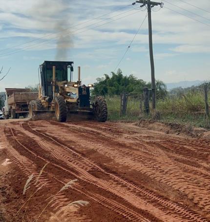 Obras e zeladoria urbana seguem em diversas regiões da cidade