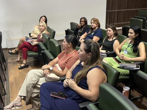 Prefeitura empossa novos membros de conselhos municipais