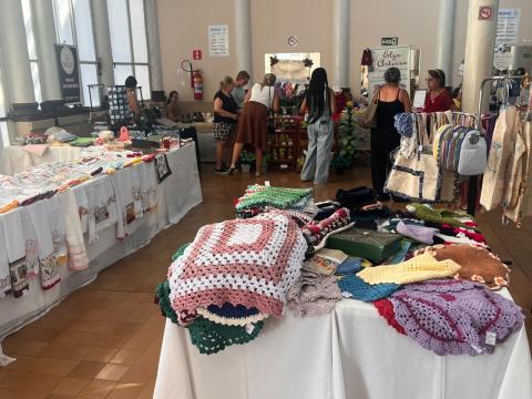 Fundo Social realiza bazar especial de Dia das Mães